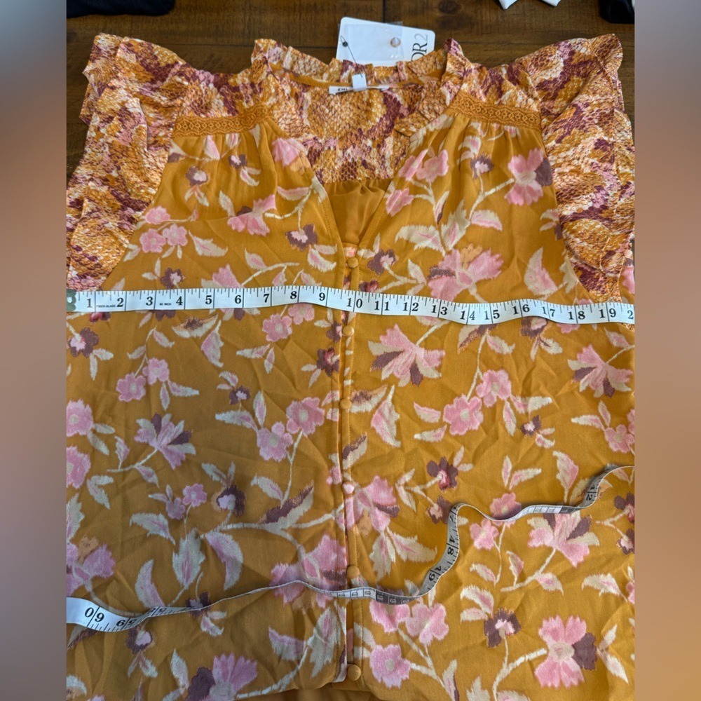 DR 2 orange floral button up blouse short sleeve ruffles nwt - Picture 5 of 6